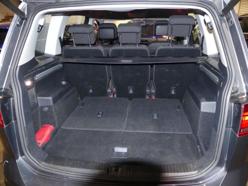 Touran Comfortline BMT/Start-Stopp 2.0 TDI 110KW 7 Sitzer AT7 E6dT