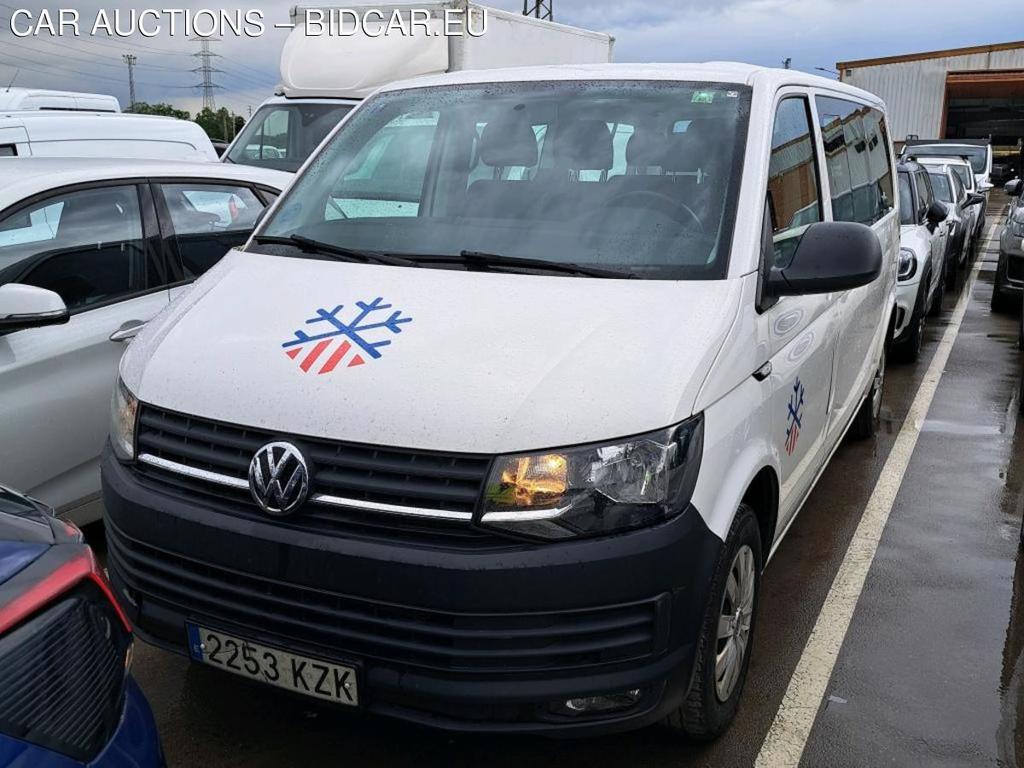 T6 Multivan / Caravelle Caravelle Trendline Largo 2.0 TDI 150CV MT6 7 Plazas E6