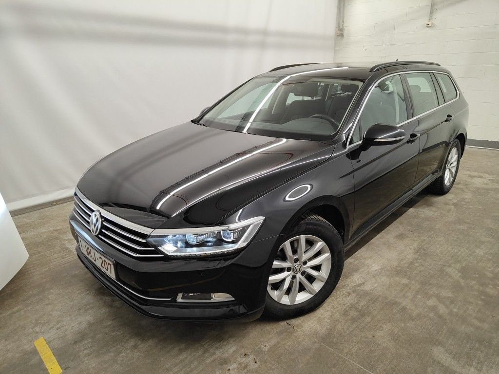 Volkswagen Passat Variant 1.6 TDI Comfortline Business DSG-7 5d