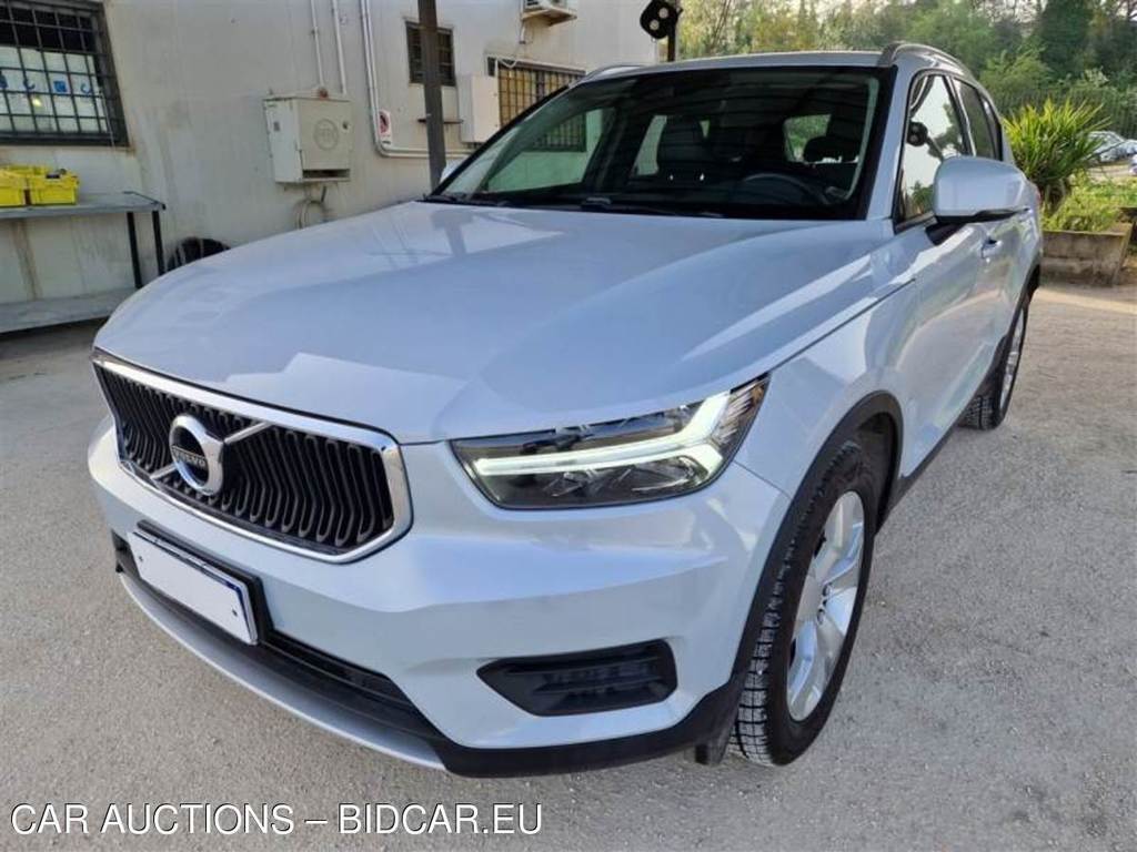 VOLVO XC40 / 2017 / 5P / SUV D3 AWD BUSINESS PLUS