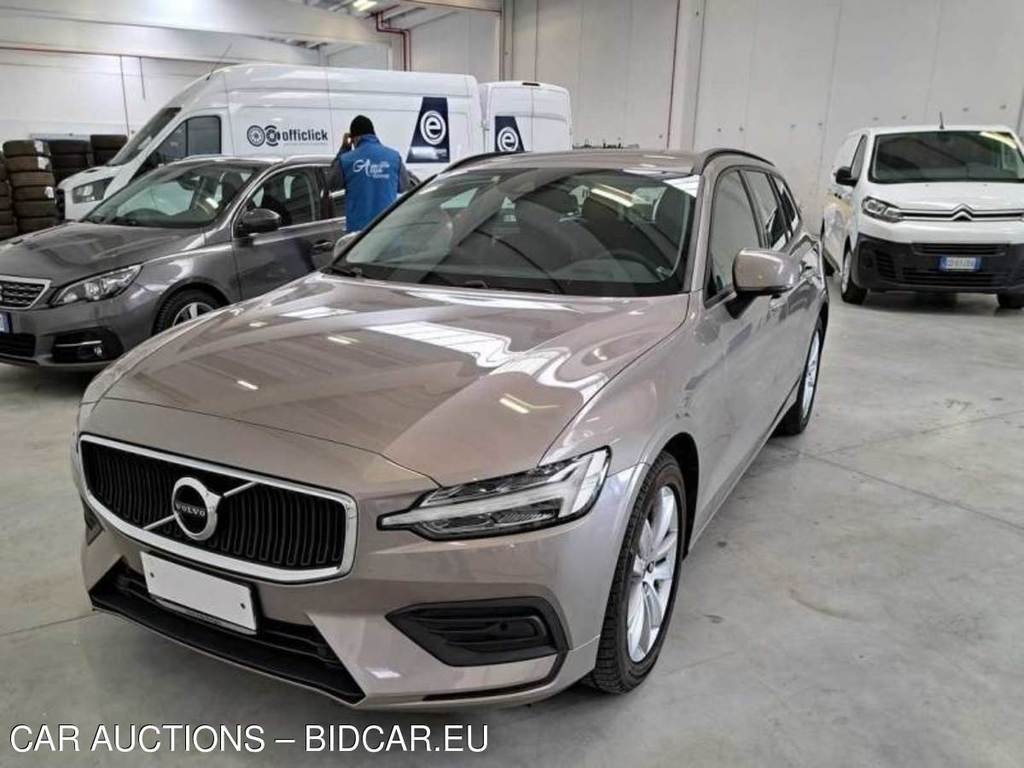 VOLVO V60 / 2018 / 5P / STATION WAGON D4 GEARTRONIC BUSINESS