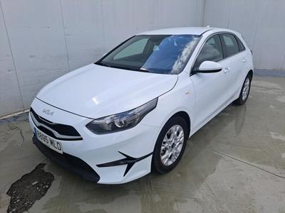 KIA Ceed / 2021 / 5P / berlina con portón 1.0 T-GDi 88kW (120CV) Drive