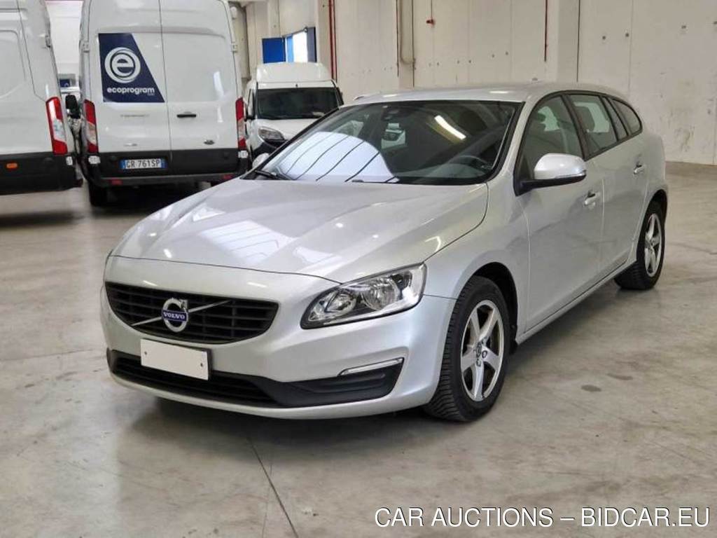 VOLVO V60 2014 WAGON D2 GEARTRONIC BUSINESS