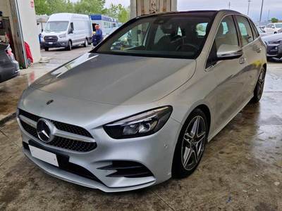 MERCEDES-BENZ CLASSE B / 2018 / 5P / MONOVOLUME B 180 AUTOMATIC PREMIUM