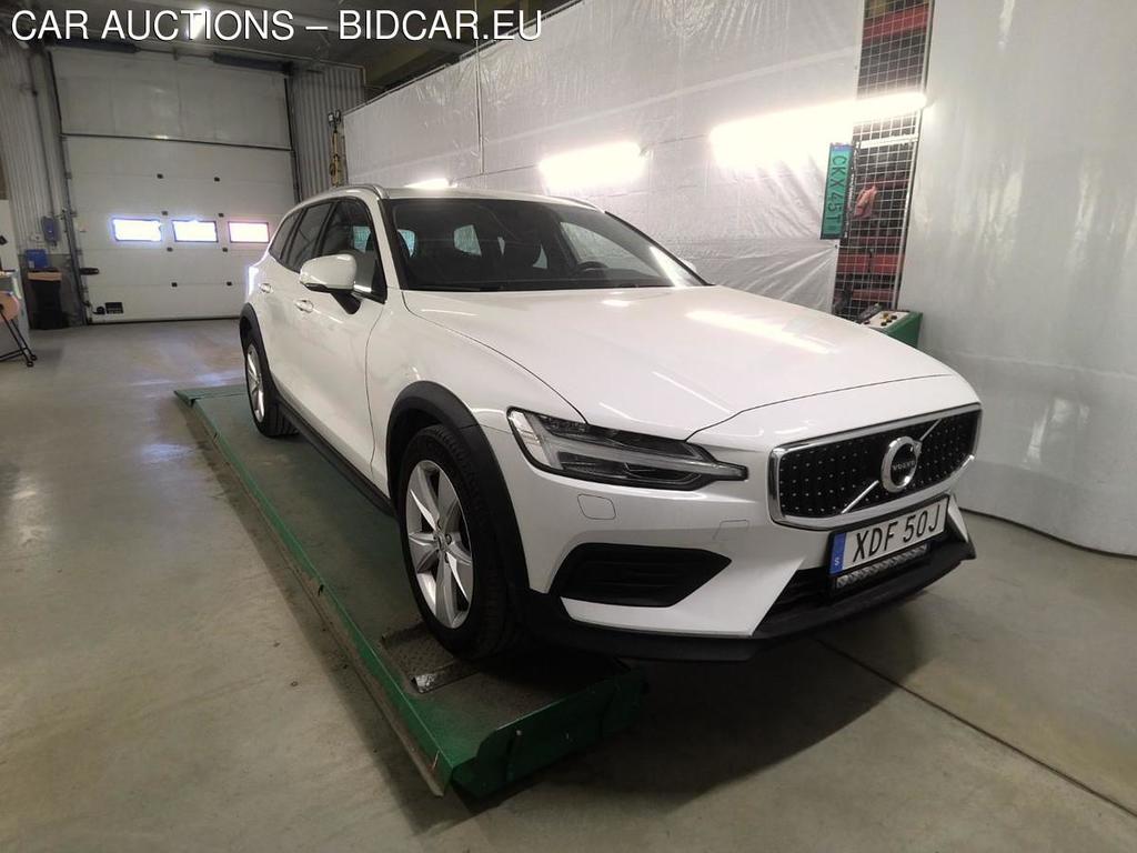 V60 CC B4D Ad.Na.P.Ed. AWD Aut