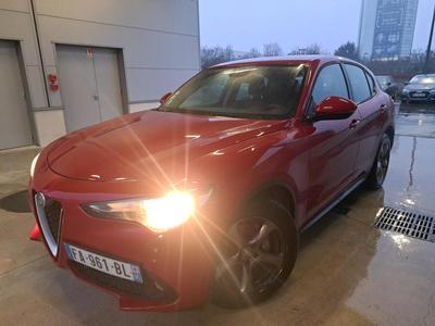 Stelvio Business 2.2 Diesel 150 AT8