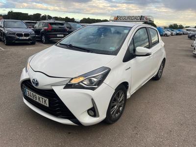 TOYOTA Yaris / 2017 / 5P / berlina con portГіn 1.5 Hybrid Active