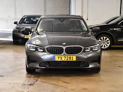 BMW Serie 3 320dA Advantage 140kw/190pk Steptronic