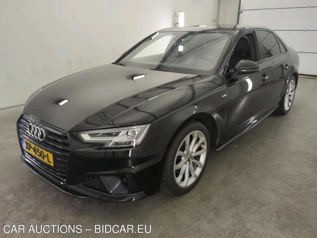 Audi A4 Limousine 30 TDI S tronic sport S line black edition 4d