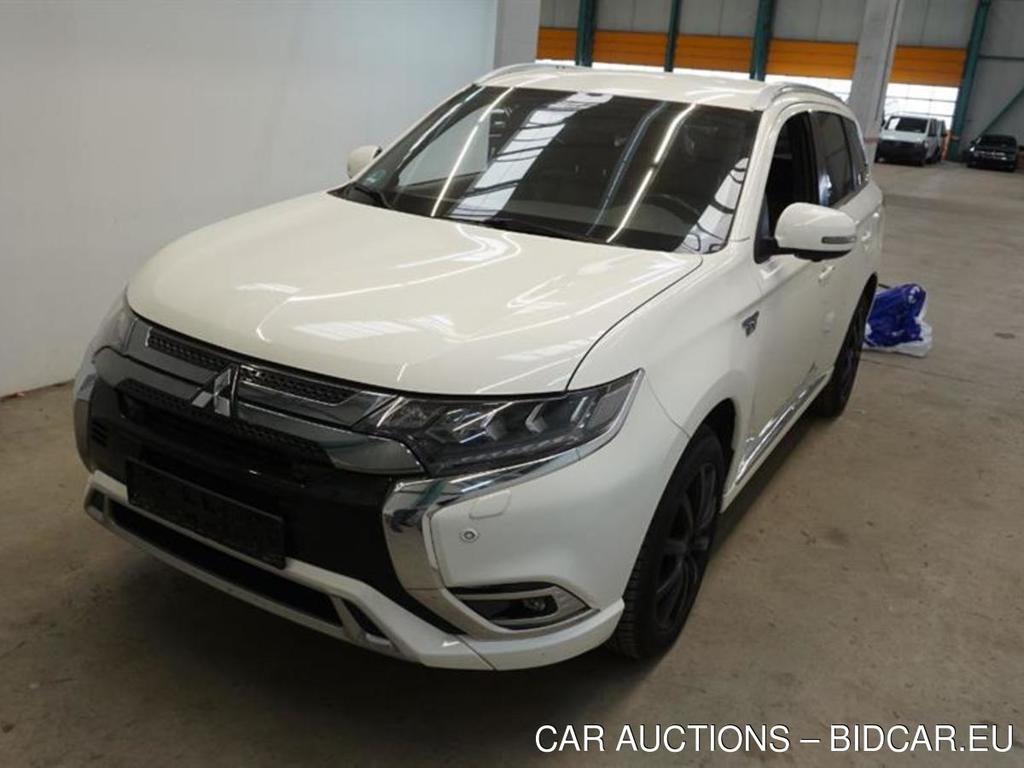 MITSUBISHI Outlander 2.4 4WD Plug-In Hybrid Plus 5d 99kW