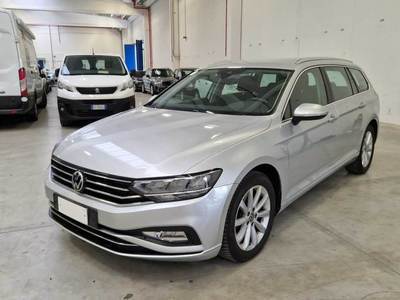 VOLKSWAGEN PASSAT / 2019 / 5P / STATION WAGON VAR. 2.0TDI SCR EVO 90KW BUSINESS DSG