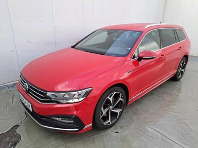 Passat Variant R-Line 2.0 150CV AT7