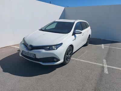 TOYOTA Auris / 2015 / 5P / familiar 1.8 140H Feel! Edition Touring Spo