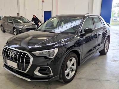 AUDI Q3 / 2018 / 5P / SUV 35 TDI S TRONIC BUSINESS ADVANCED