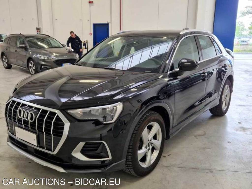 AUDI Q3 / 2018 / 5P / SUV 35 TDI S TRONIC BUSINESS ADVANCED