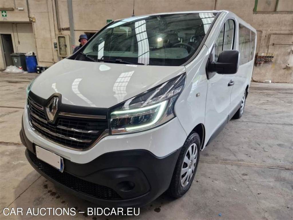 RENAULT TRAFIC / 2019 / 4P / COMBI ZEN L1 T27 ENERGY DCI 145