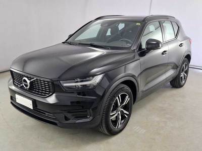 VOLVO XC40 / 2017 / 5P / SUV D3 AWD GEARTRONIC R-DESIGN