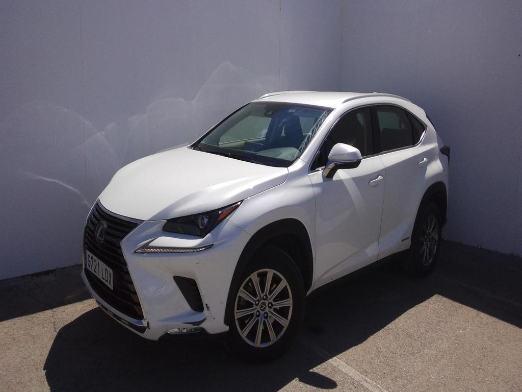 LEXUS NX / 2017 / 5P / todoterreno 2.5 300h Business Navigation 2WD (CX)