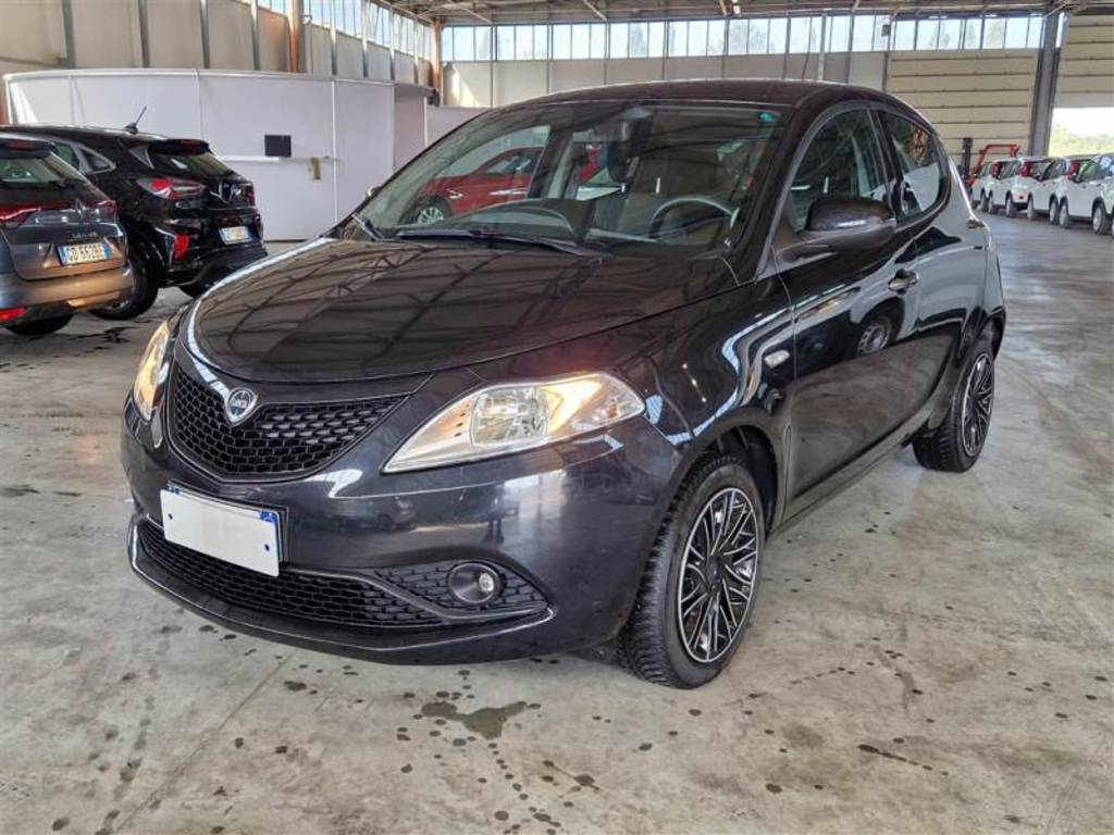 LANCIA YPSILON ECOCHIC / 2015 / 5P / BERLINA 1.0 70CV FIREFLY HYBRID SeS GOLD