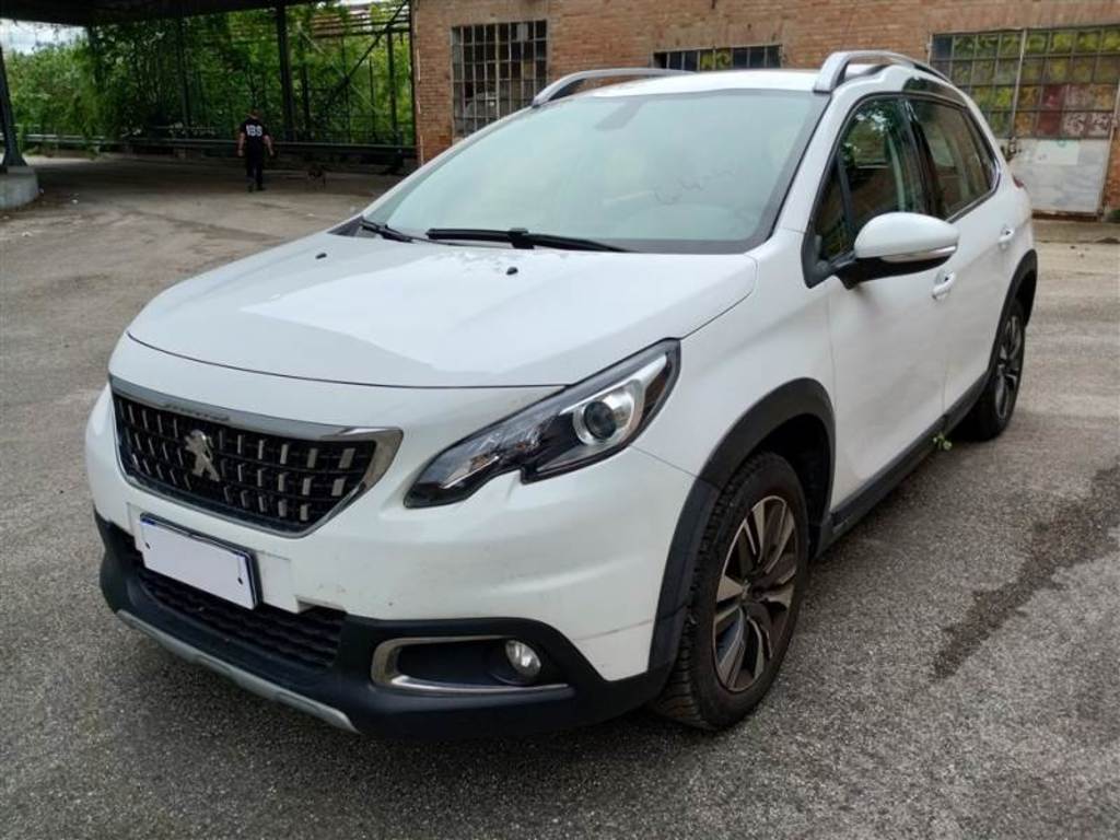 PEUGEOT 2008 / 2016 / 5P / CROSSOVER PURETECH 82CV ALLURE