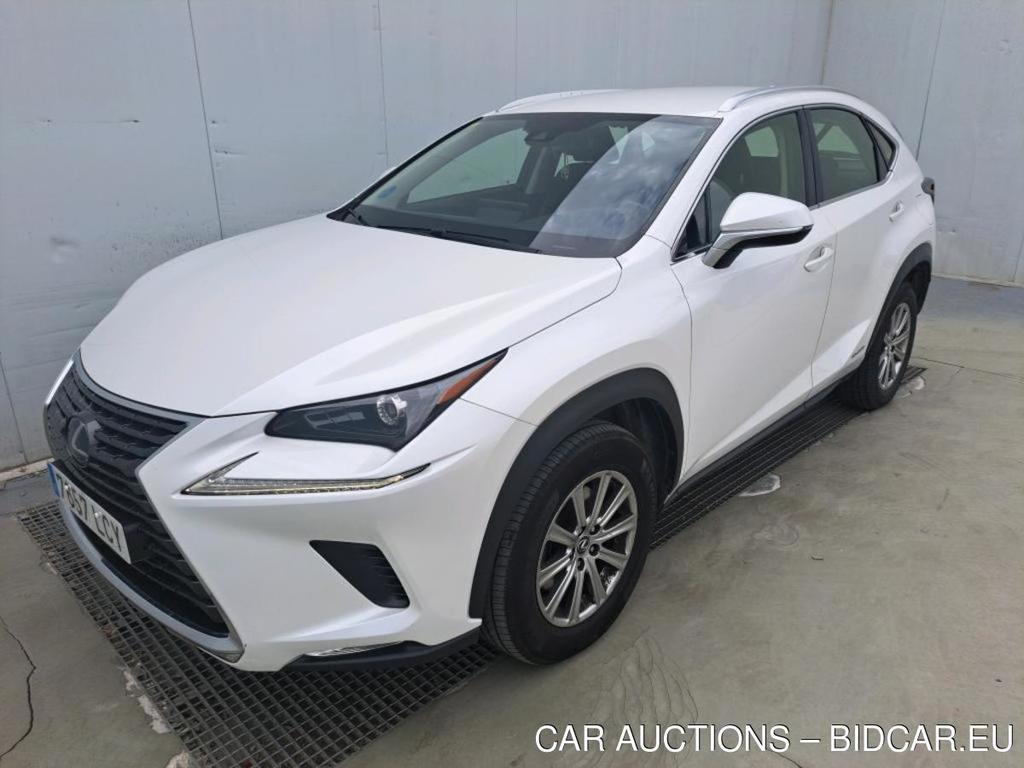 LEXUS NX / 2017 / 5P / todoterreno 2.5 300h Business Navigation 2WD (CX)