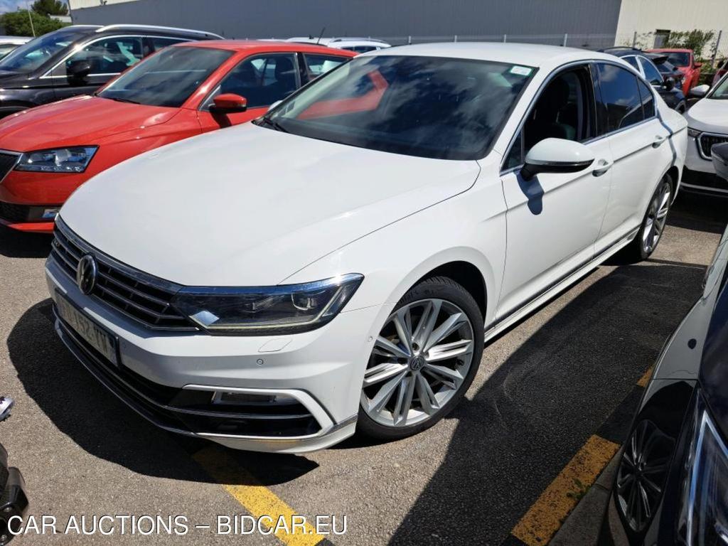VOLKSWAGEN Passat / 2014 / 4P / Berline 2.0 TDI 190 DSG7 Carat BMT
