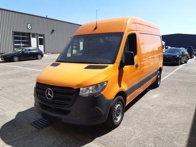 Mercedes-Benz SPRINTER 211 CDI A2 3,0t Front Hochdach standard