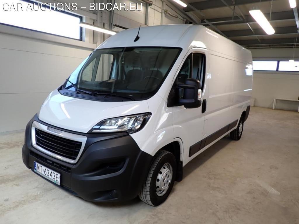 Peugeot Boxer 333 L3H2 140KM PRO 4d