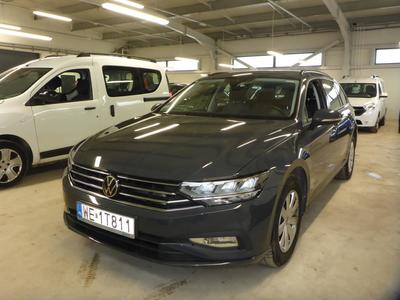 Volkswagen Passat Variant 2.0 TDI EVO 150 KM 6 biegów Essence 5d