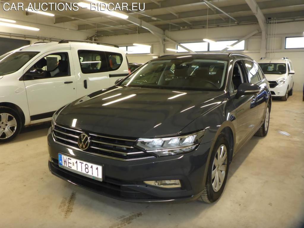 Volkswagen Passat Variant 2.0 TDI EVO 150 KM 6 biegów Essence 5d