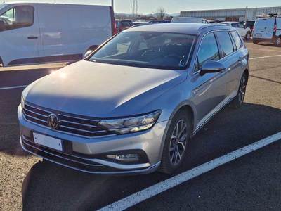 VOLKSWAGEN PASSAT / 2019 / 5P / STATION WAGON VAR.2.0 TDI SCR EVO 110KW EXEC. BMT DSG