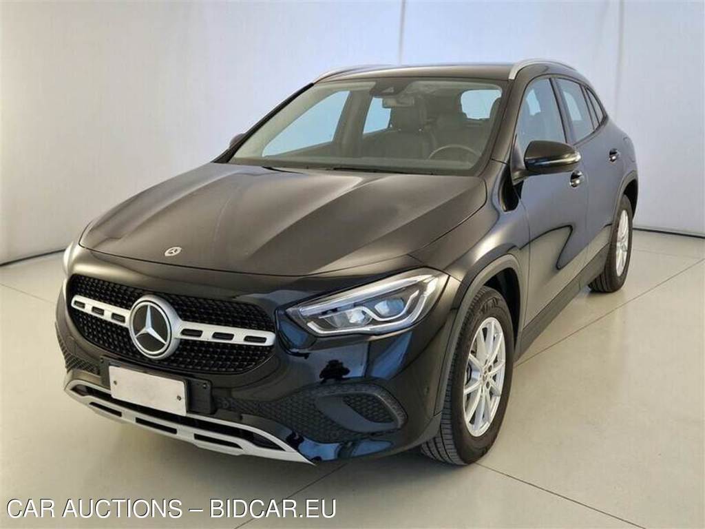 MERCEDES-BENZ GLA / 2020 / 5P / CROSSOVER GLA 180 D AUTOMATIC BUSINESS EXTRA