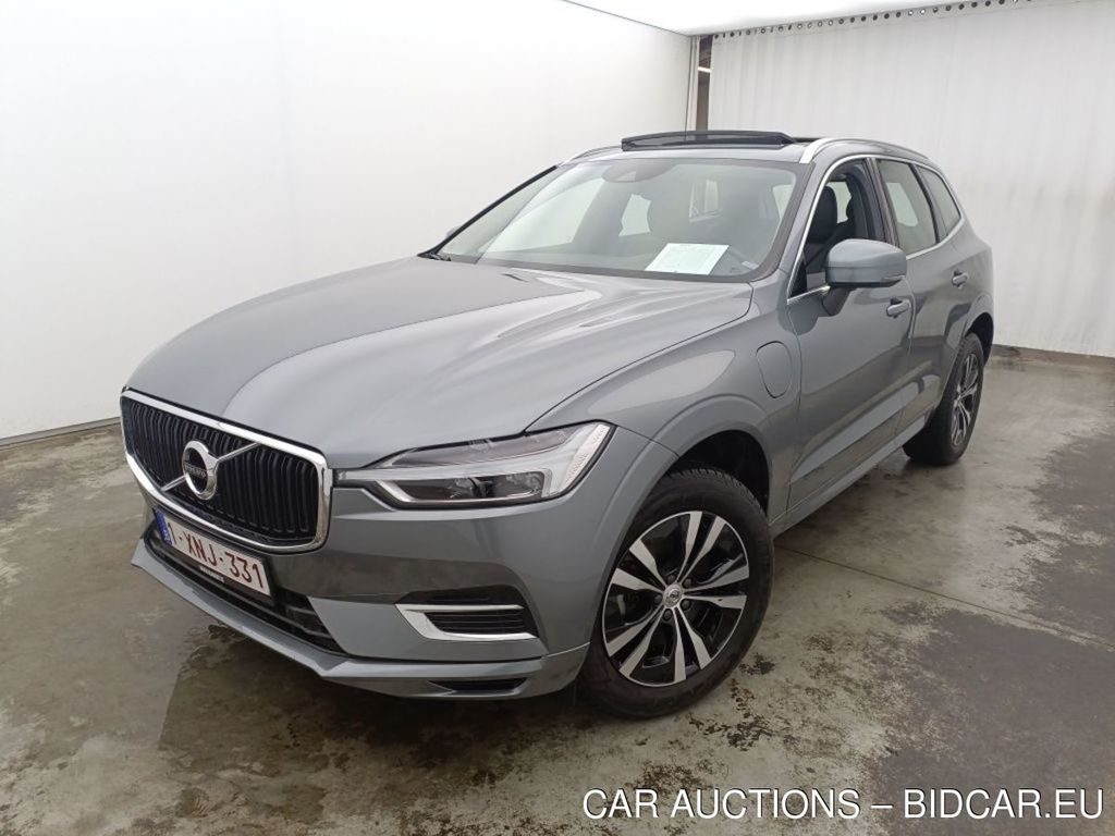 Volvo XC60 T8 e4x4 Geartronic Momentum Pro 5d