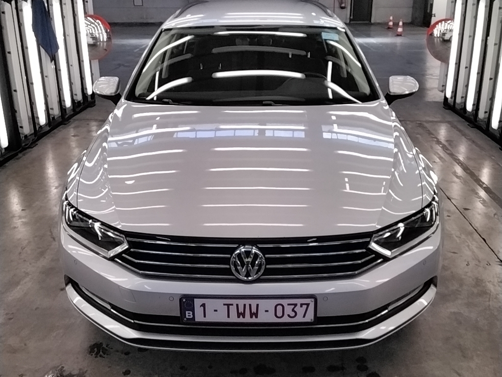 VW, Passat Variant '14, Volkswagen Passat Variant 1.6 TDI Comfortline DSG-