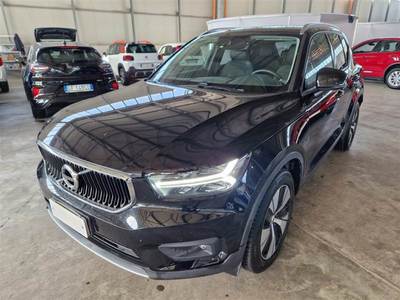 VOLVO XC40 / 2017 / 5P / SUV T5 TWIN ENGINE GEARTRONIC BUSINESS PLUS
