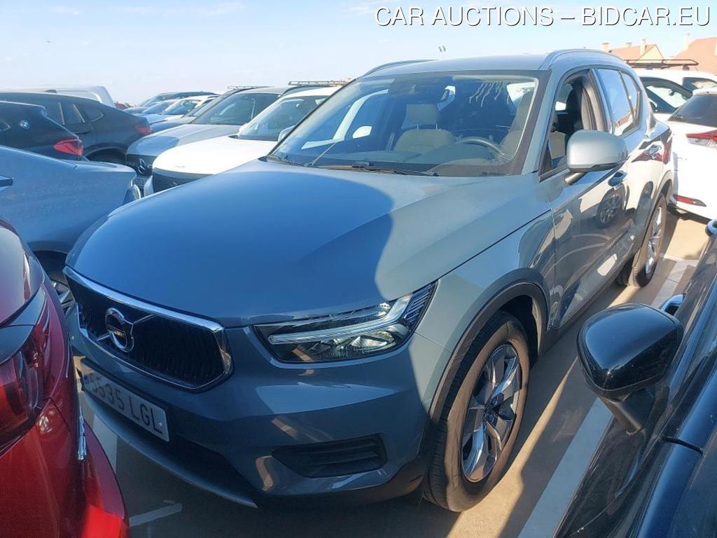 XC40 Momentum 2WD 2.0 D3 150CV MT6 E6dT