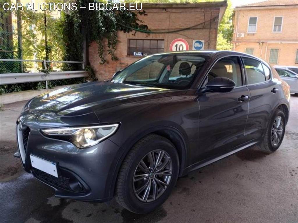 ALFA ROMEO STELVIO / 2017 / 5P / SUV 2.2 TURBO DIESEL 160CV AT8 RWD BUSINESS