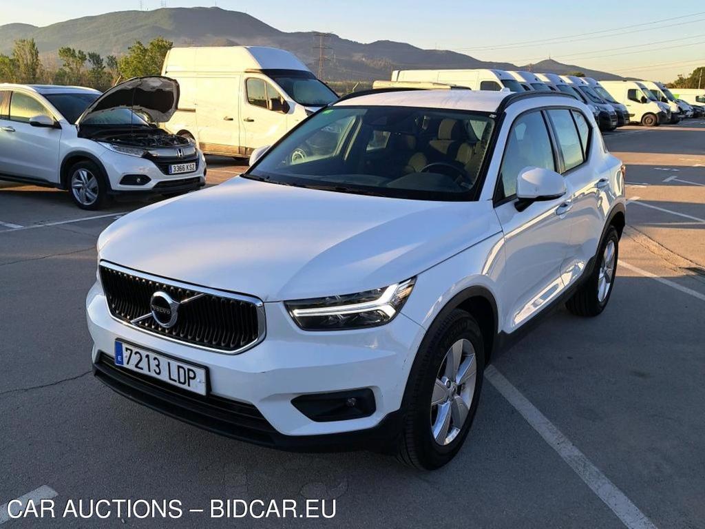 XC40 Basis 2WD 2.0 D3 150CV MT6 E6dT