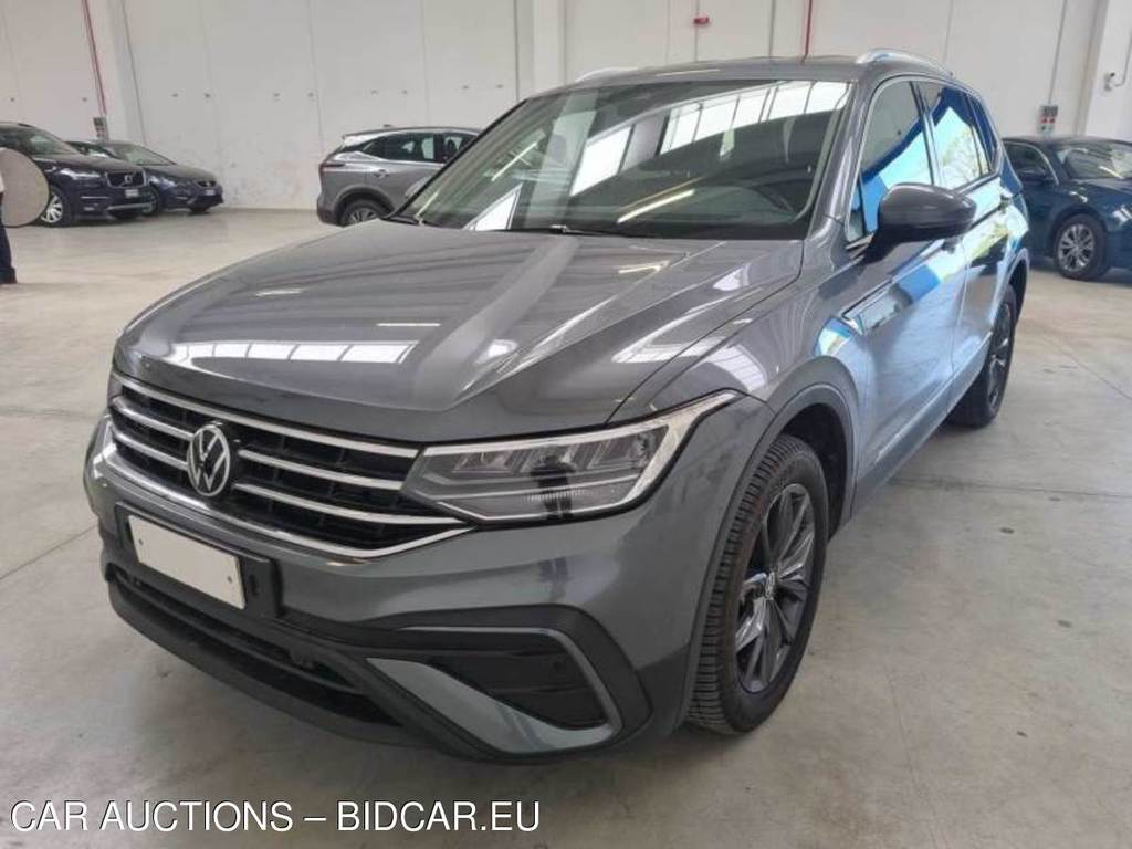 VOLKSWAGEN TIGUAN ALLSPACE / 2021 / 5P / SUV 2.0 TDI SCR LIFE DSG