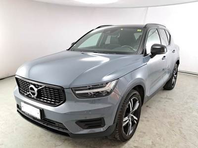 VOLVO XC40 / 2017 / 5P / SUV D4 AWD GEARTRONIC R-DESIGN