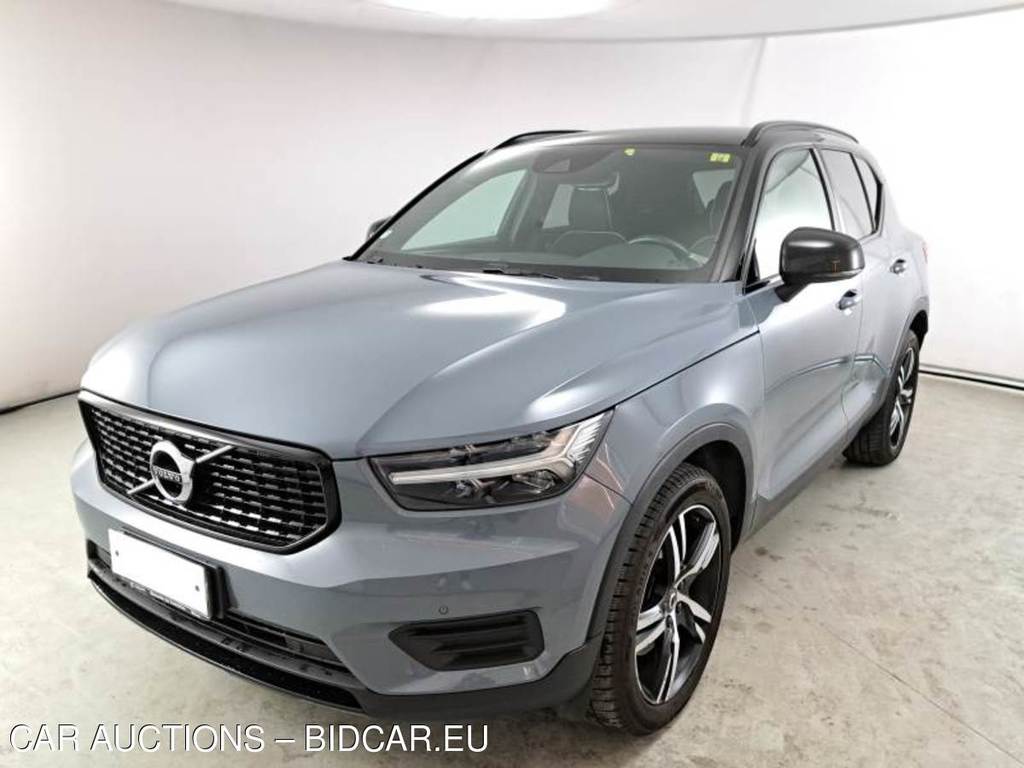 VOLVO XC40 / 2017 / 5P / SUV D4 AWD GEARTRONIC R-DESIGN