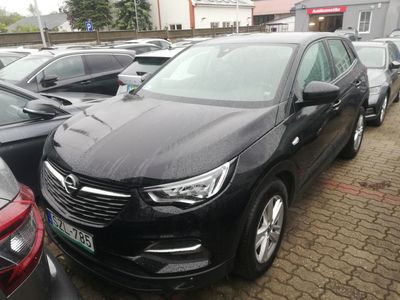 Opel Grandland X 1.2 TURBO BUSINESS EDITION 5d