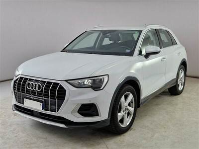 AUDI Q3 / 2018 / 5P / SUV 35 TDI S TRONIC BUSINESS ADVANCED