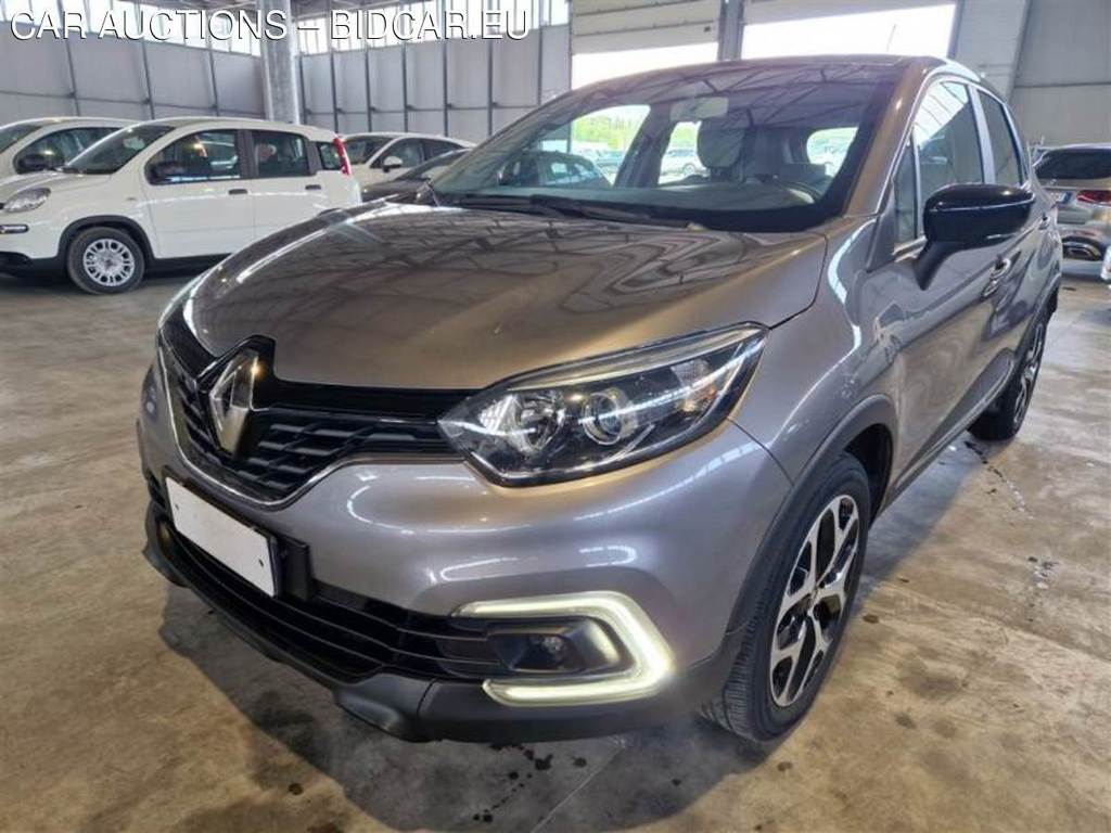 RENAULT CAPTUR / 2017 / 5P / CROSSOVER 0.9 TCE 90CV BUSINESS