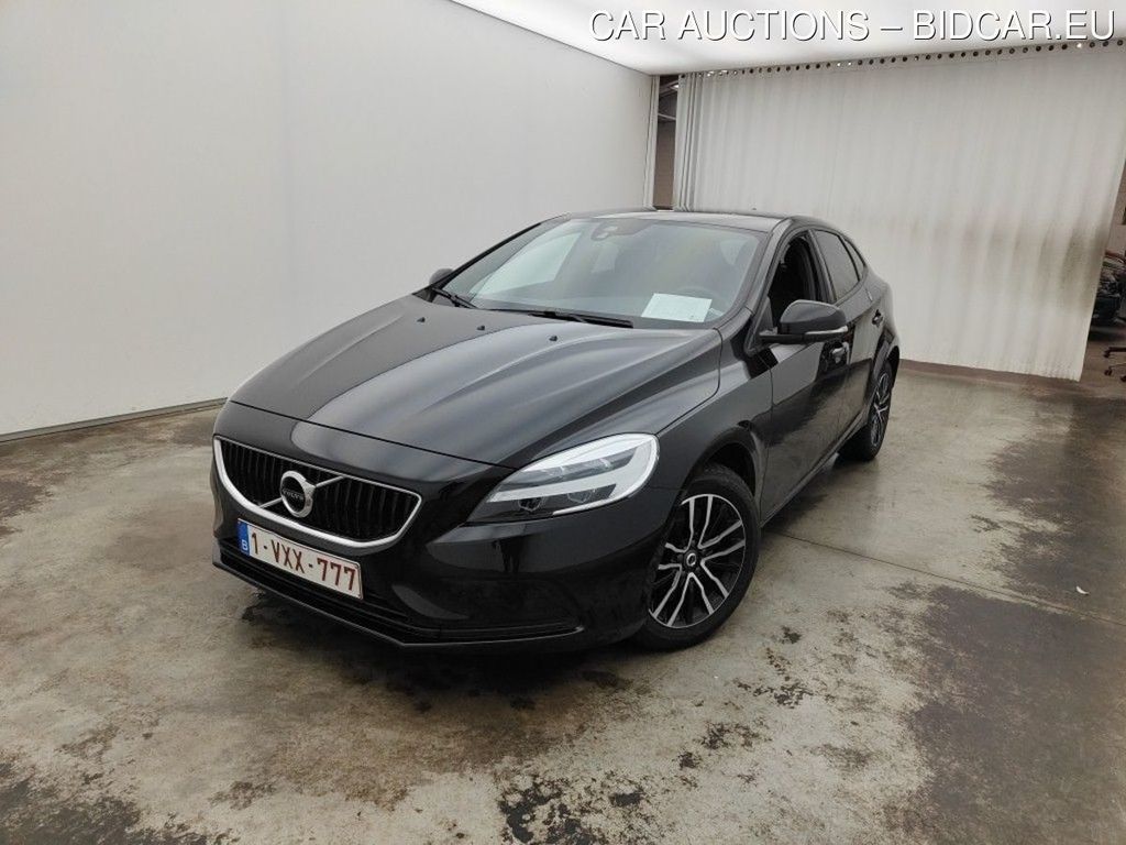 Volvo V40 T2 Geartronic Black Edition 5d