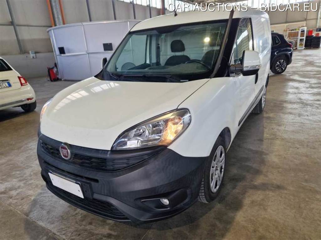 FIAT DOBLГ’ CARGO / 2014 / 4P / VETT. FURGONATA 1.6 MULTIJET 16V 105CV SX EURO 6