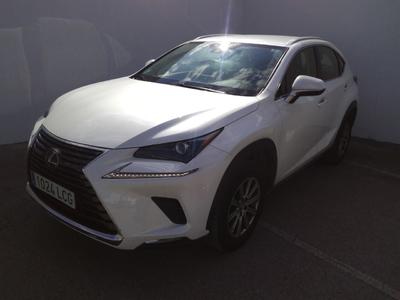 LEXUS NX / 2017 / 5P / todoterreno 2.5 300h Business Navigation 2WD (CX)