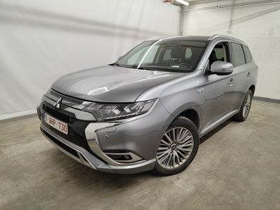 Mitsubishi Outlander 2.4 PHEV 4WD Business Edition MMCS AT 5d