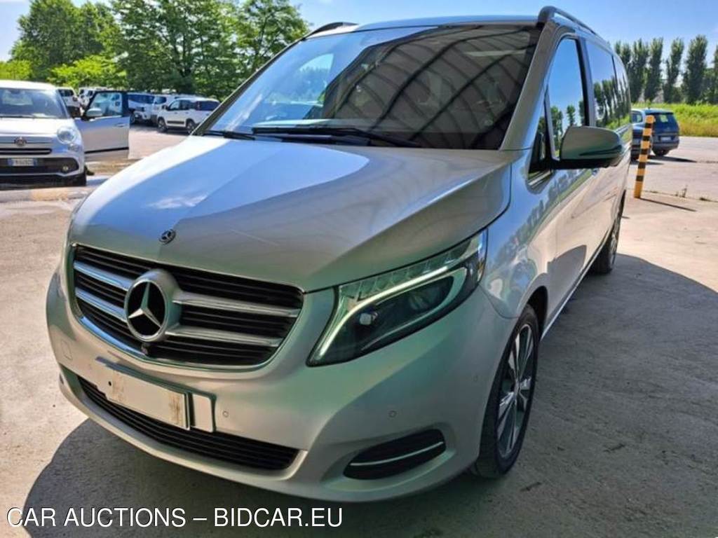 MERCEDES-BENZ CLASSE V 2014 V 220 D PREMIUM LONG