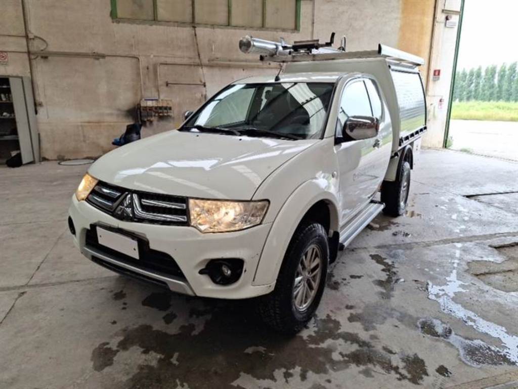 MITSUBISHI L200 2010 AUTOCARRO 2.5 DI-D INTEN TEND CLU